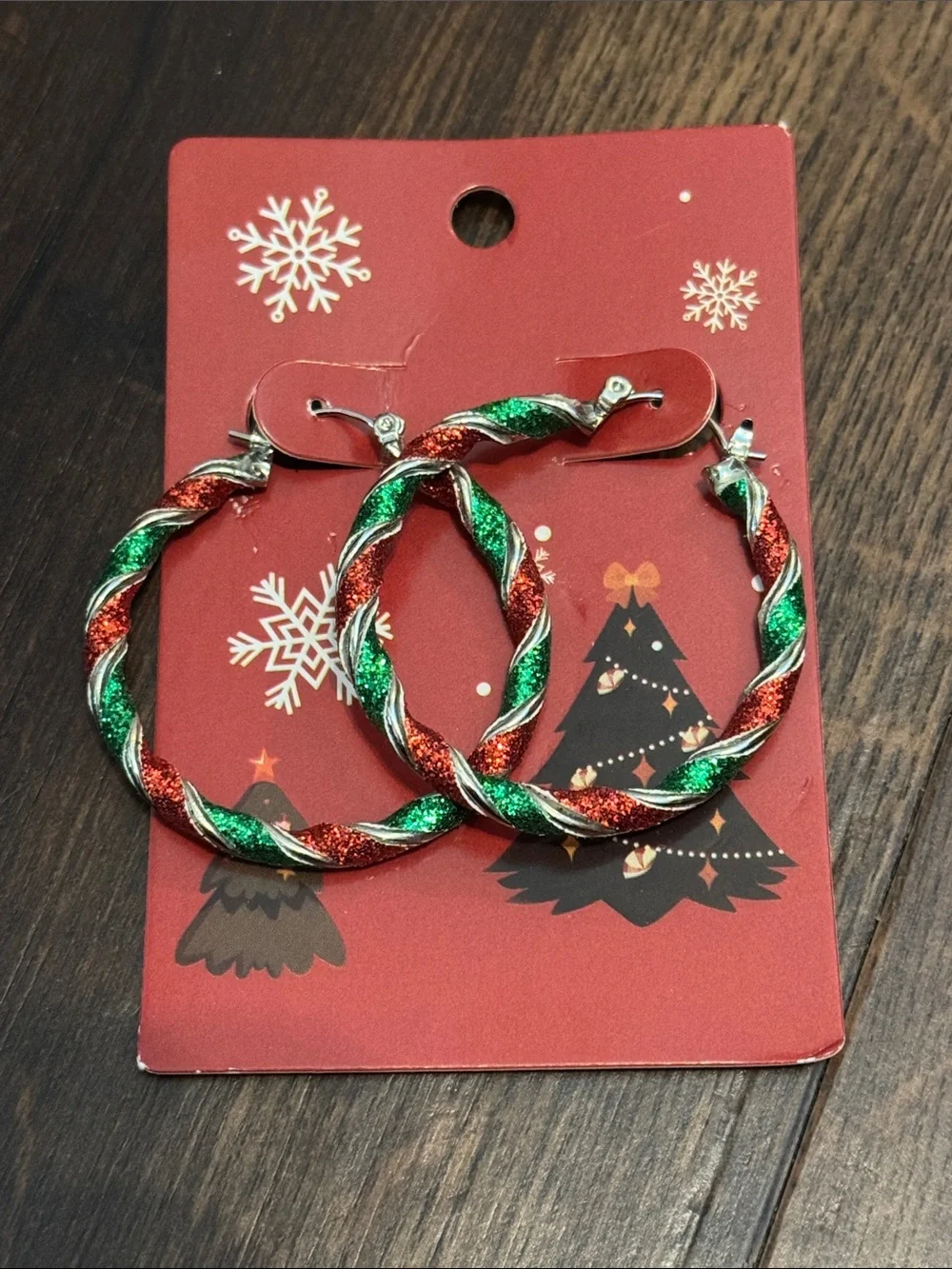 Festive Red & Green Twisted 2